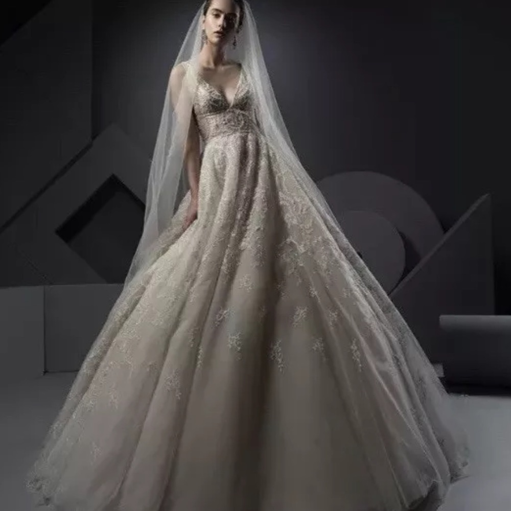 Ersa Atelier IVORY wedding dress - Picture 3 of 8